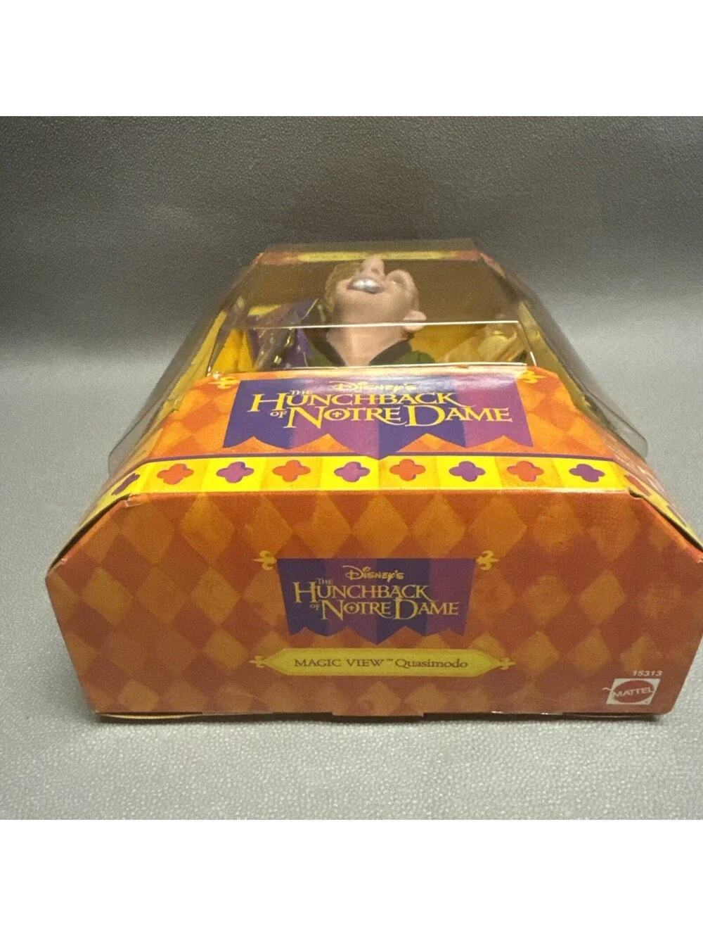 Disney's The Hunchback of Notre Dame Magic View Quasimodo 9